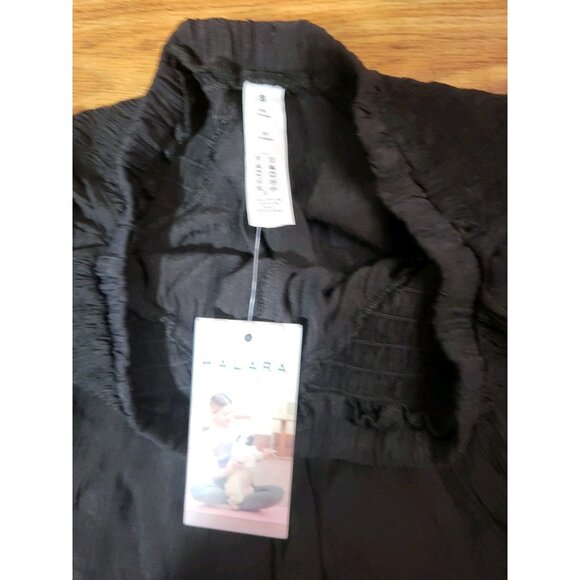 Halara NWT Black Pull On Flowy Shorts Size S - Picture 3 of 3